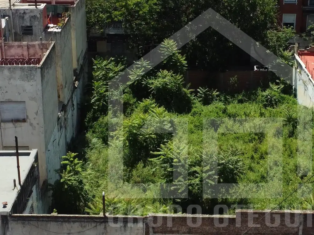 Foto de Increíble triple lote a 100 metros de Plaza Constitución. 874 metros, imagen 2