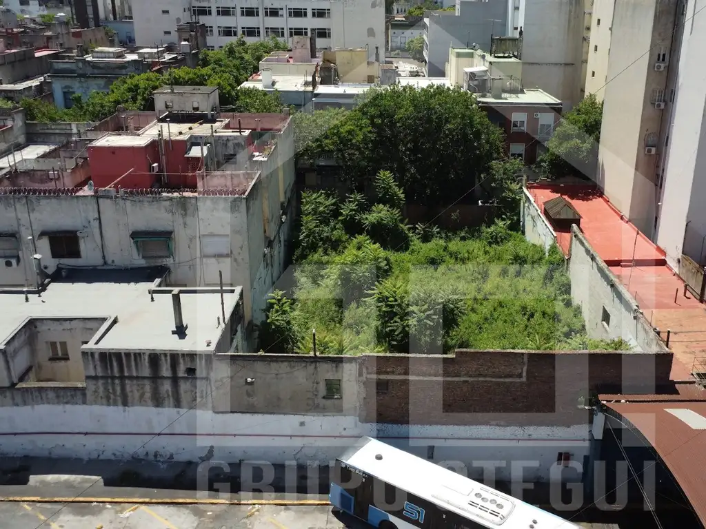Foto de Increíble triple lote a 100 metros de Plaza Constitución. 874 metros, imagen 1