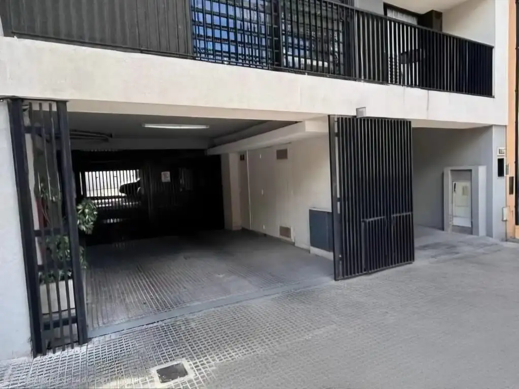 Foto de VENTA DE COCHERA CUBIERTA EN PLANTA BAJA, imagen 1