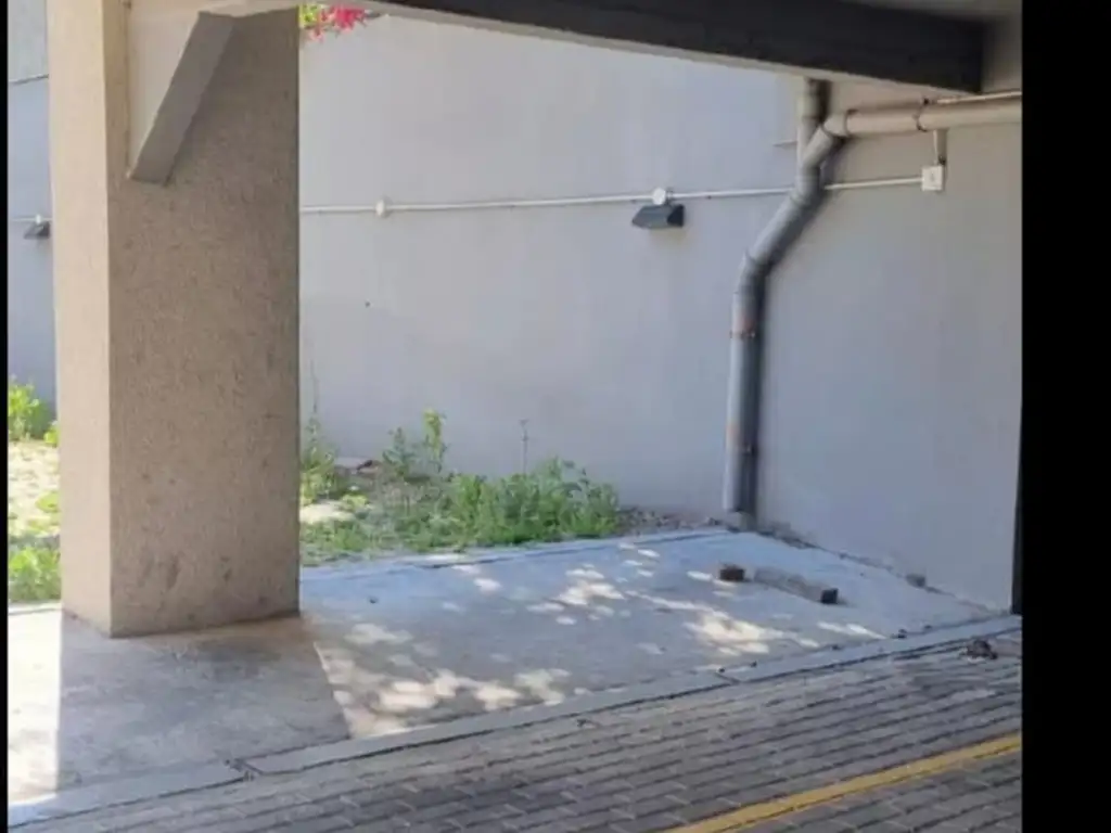 Foto de VENTA DE COCHERA CUBIERTA EN PLANTA BAJA, imagen 5