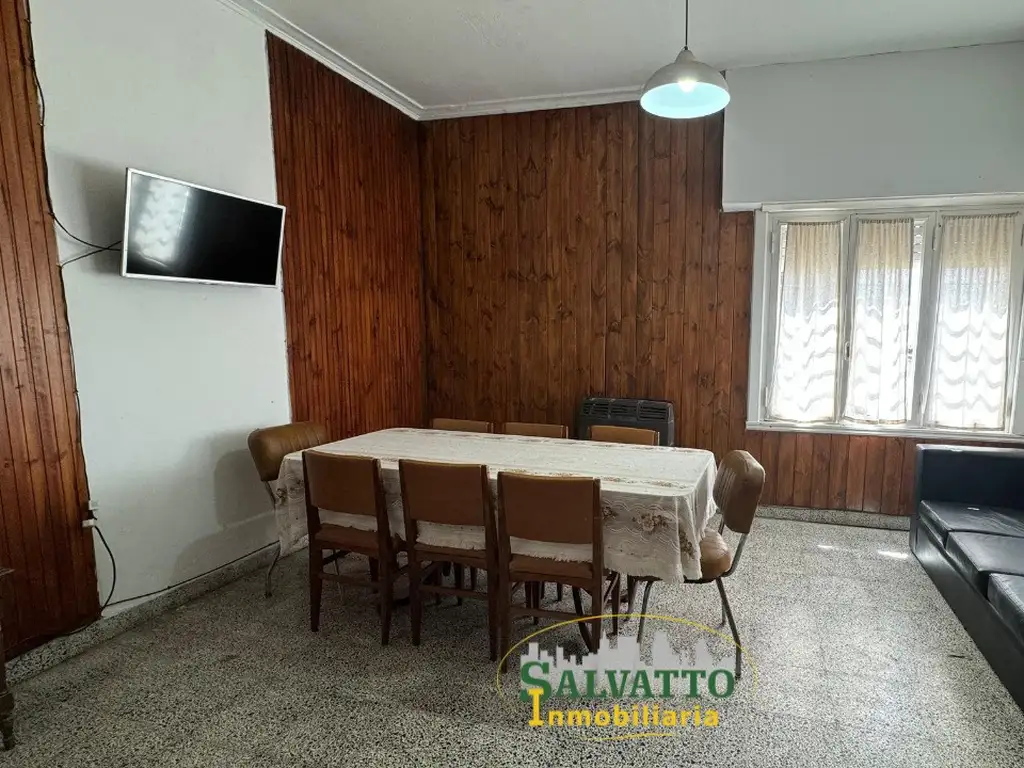 Foto de Chalet amplio con lote propio y zonificación R4 en Punta Mogotes, imagen 5
