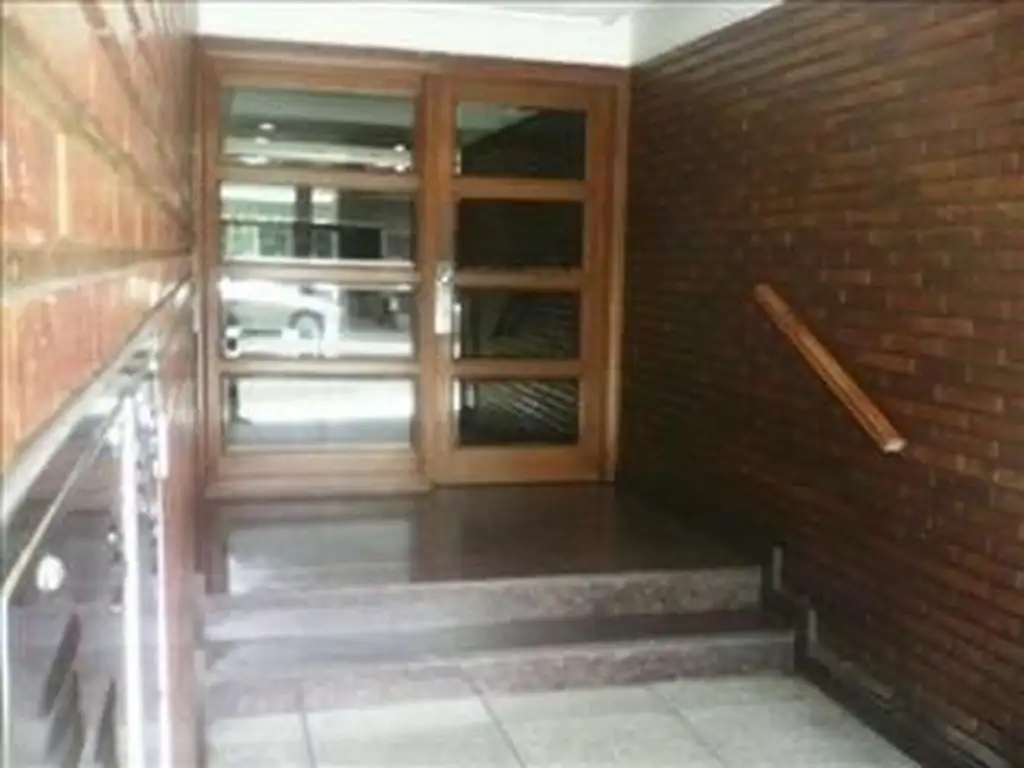 Foto de 3 Ambientes Balcón corrido al Frente Cocina amplia y baño completo, imagen 1