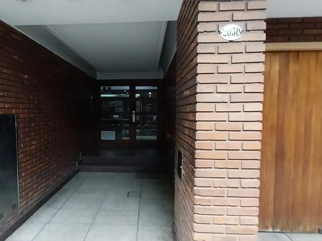 Foto de 3 Ambientes Balcón corrido al Frente Cocina amplia y baño completo, imagen 5