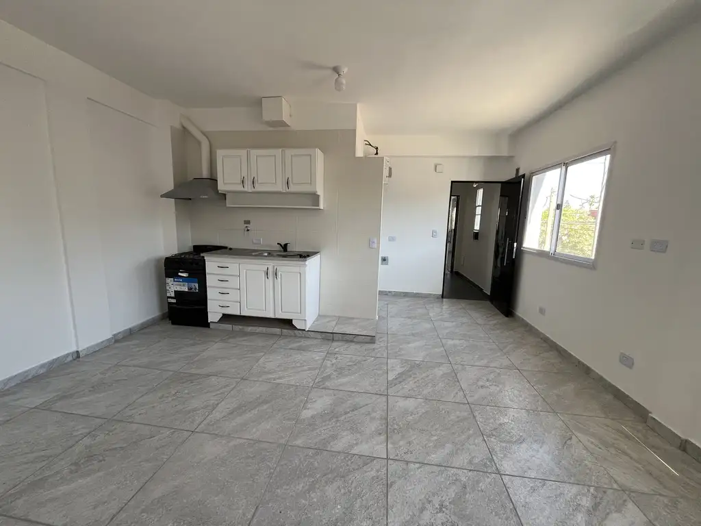 Foto de Monoambiente en planta baja en excelente estado, imagen 2