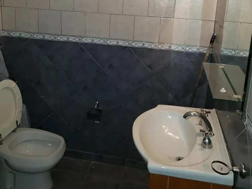 Foto de REGIO DEPARTAMENTO DE 1 AMB. EN EXCELENTE ZONA - OPORT., imagen 5