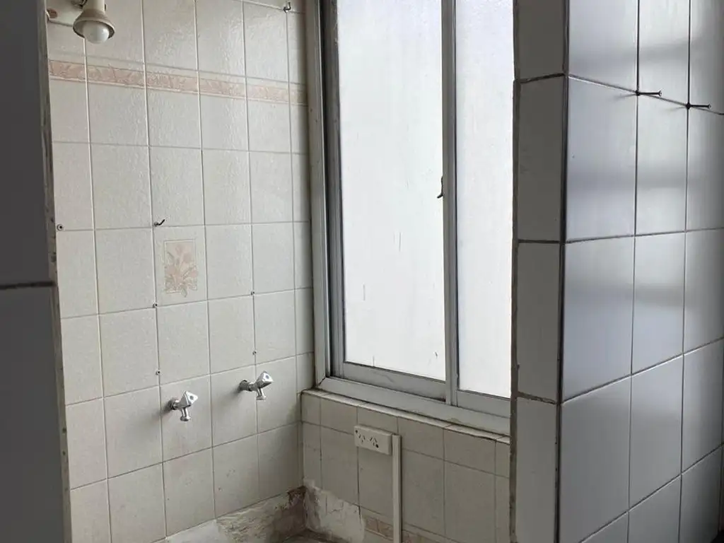 Foto de Departamento 4 ambientes al frente con balcón a la calle – 1° piso, imagen 3