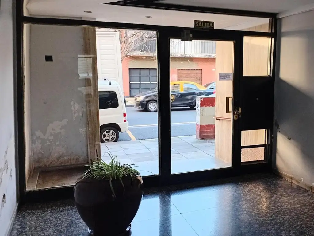 Foto de VENTA DEPARTAMENTO 4 AMBIENTES EN PATERNAL, imagen 2