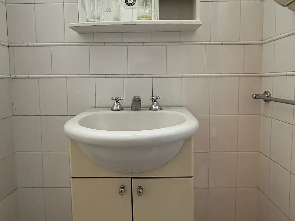 Foto de Depósito en venta de 200m2 ubicado en Parque Patricios, imagen 5