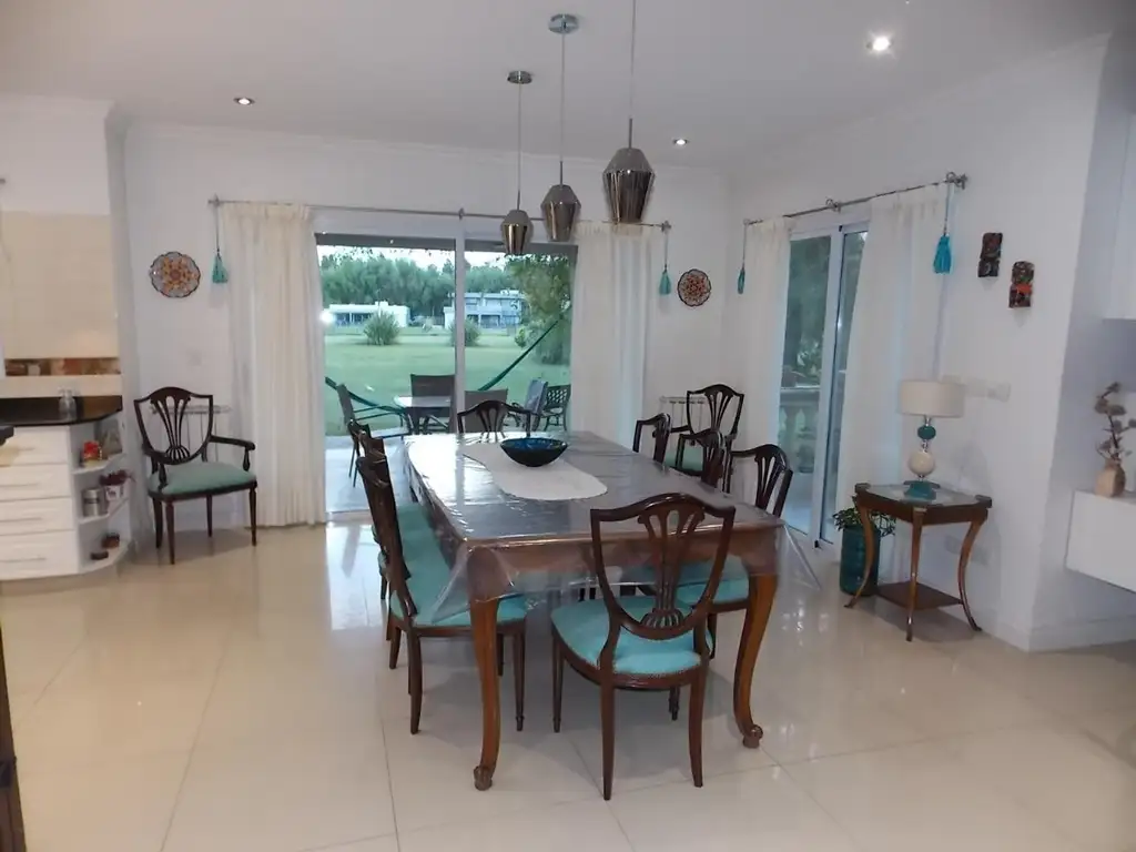 Foto de Casa en alquiler en Club Miralagos, imagen 4