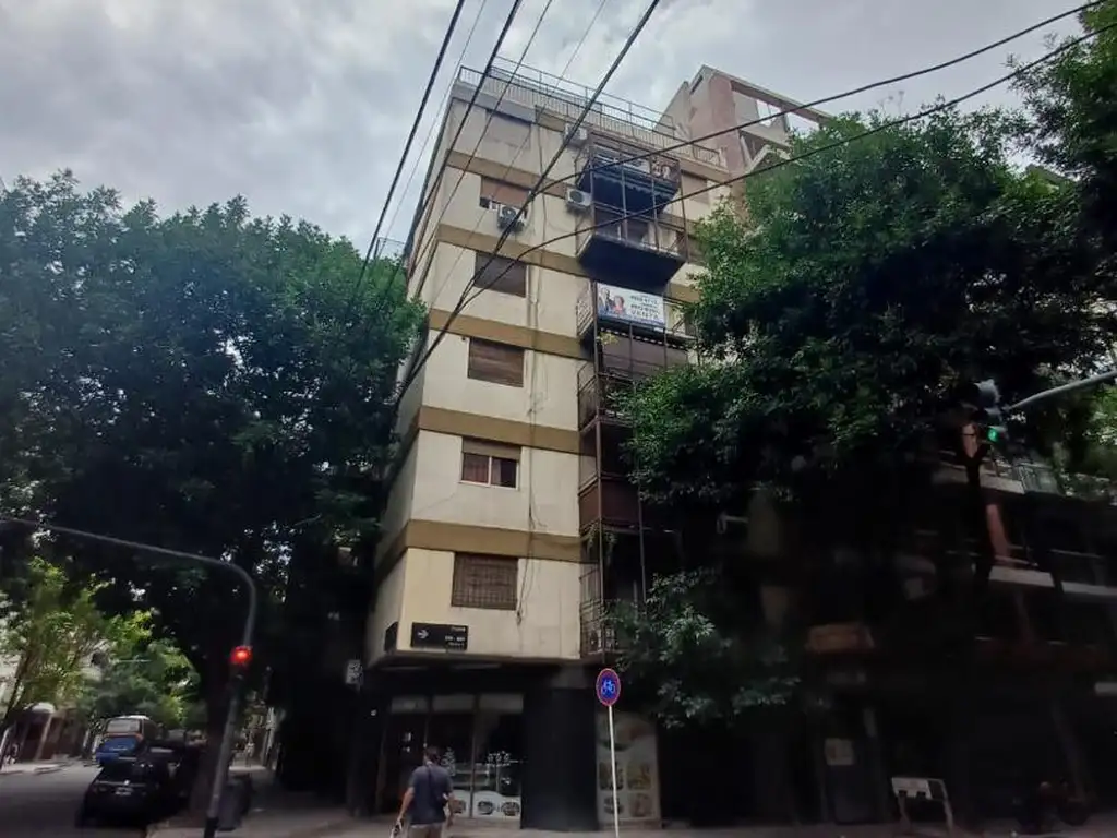 Foto de 2 amb. Caballito, Valle esq Riglos. Frente con balcón, imagen 3