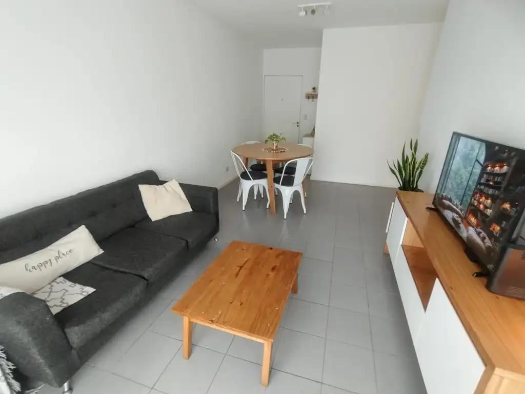 Foto de Venta Departamento 3 ambientes con balcones APTO CREDITO - Villa Lugano, imagen 1