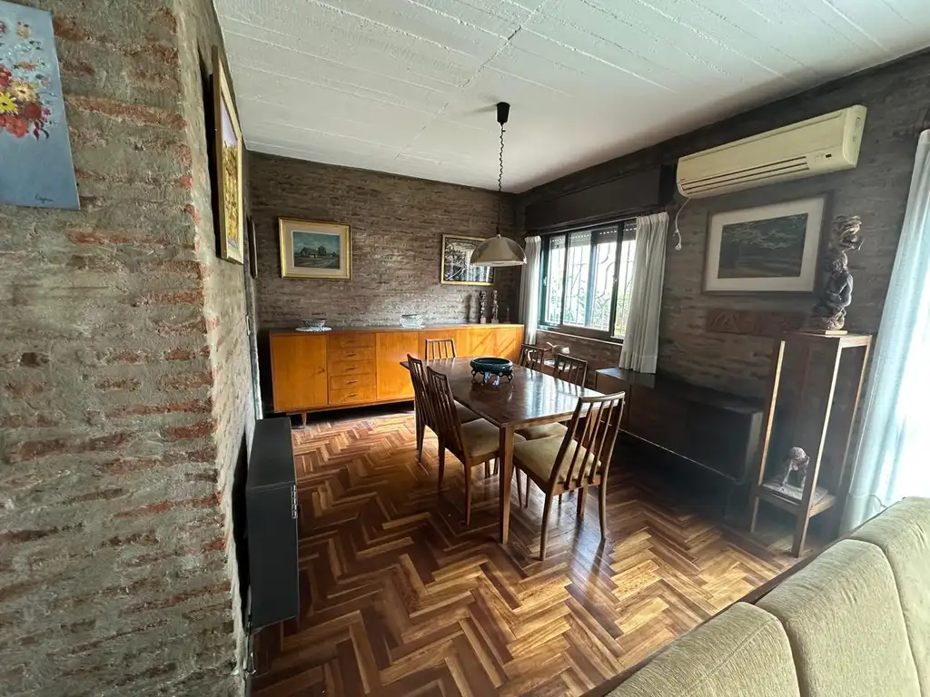 Foto de Casa con gran jardín, cochera y excelente acceso – Ideal para disfrutar, imagen 3