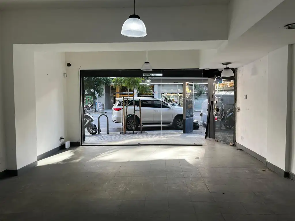 Foto de ¡Alquila el Local Perfecto para tu Negocio en AvCórdoba 5125, imagen 3