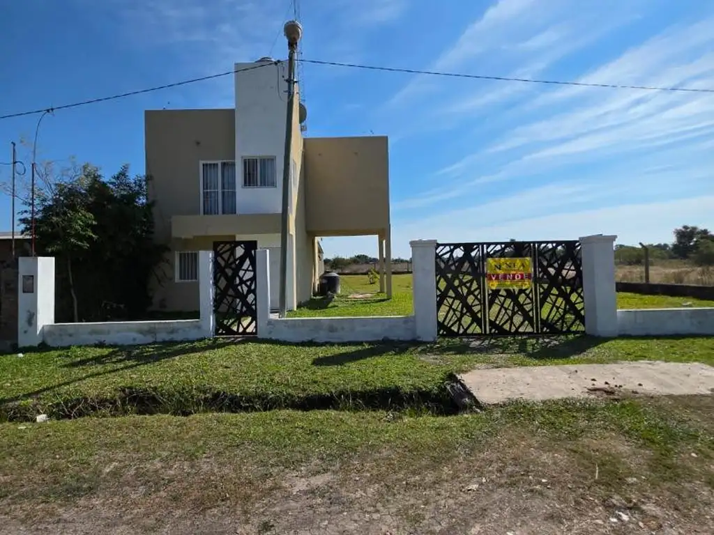 Foto de Casa en venta en Puerto Tirol con amplio terreno de 1.000 m², imagen 3