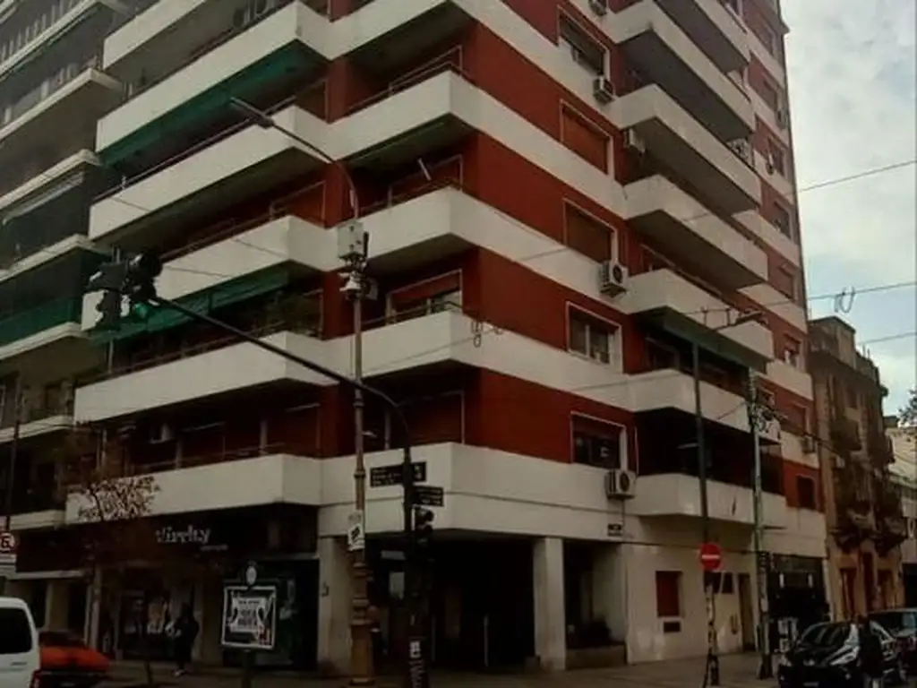 Foto de Departamento Semipiso 4 Ambientes Con Dependencia, imagen 2