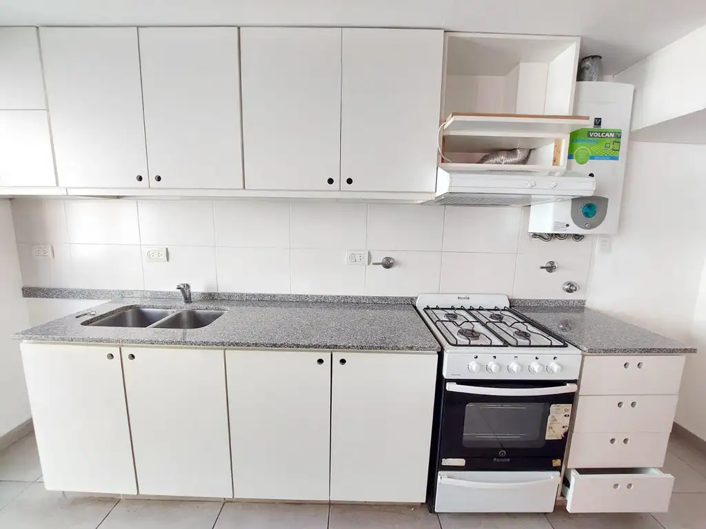 Foto de ALQUILER DEPARTAMENTO DE PASILLO 3 DORMITORIOS ZONA SUR ROSARIO, imagen 3