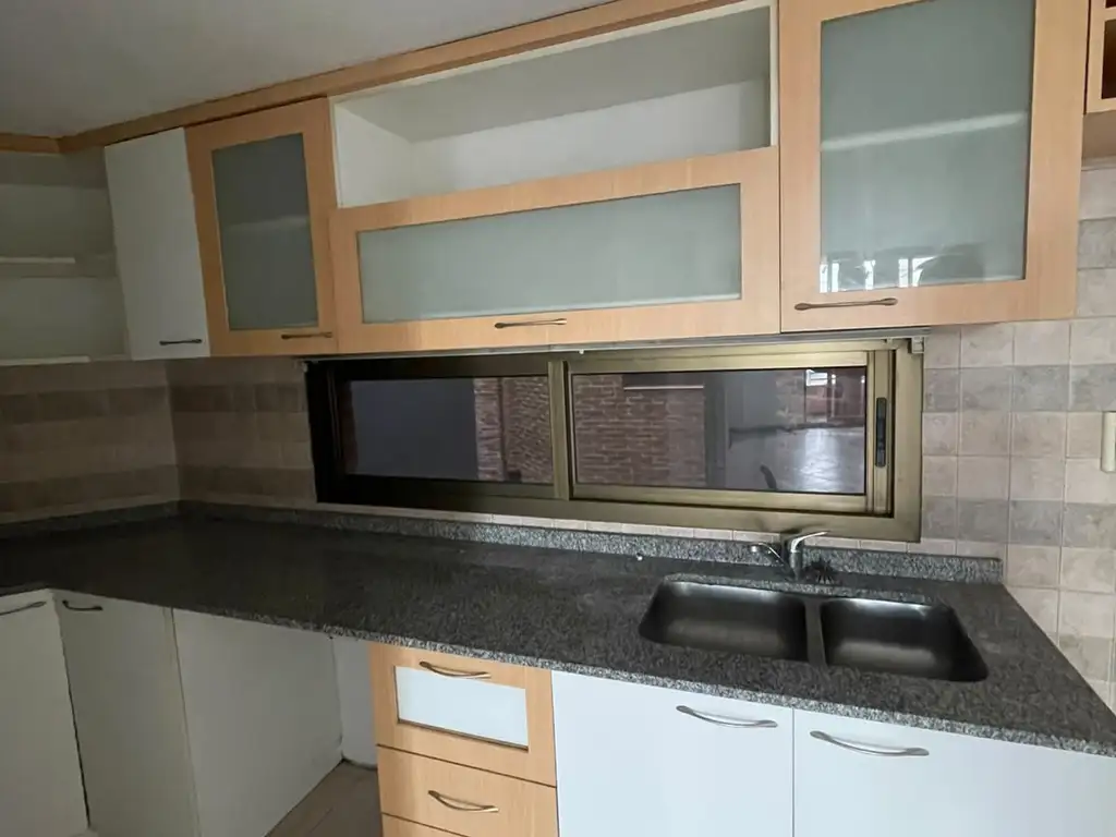 Foto de Depto 2 Ambientes en Alquiler - Moron Centro, imagen 1