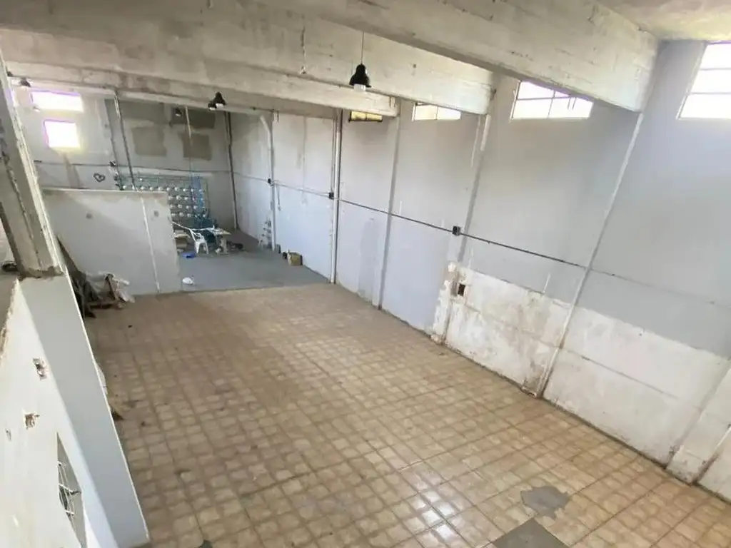 Foto de Alquiler Galpón 320 m en Villa Ballester | Excelente Estado | 2 Baños |, imagen 4