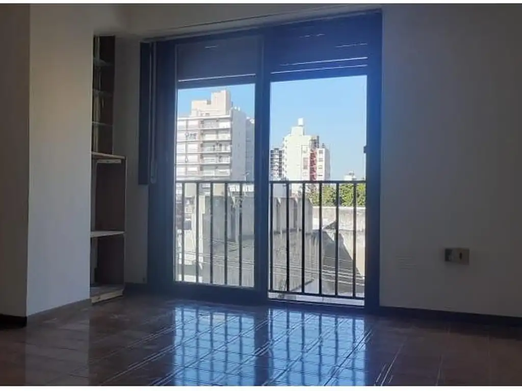 Foto de Departamento de 3 ambientes en pleno centro, imagen 3