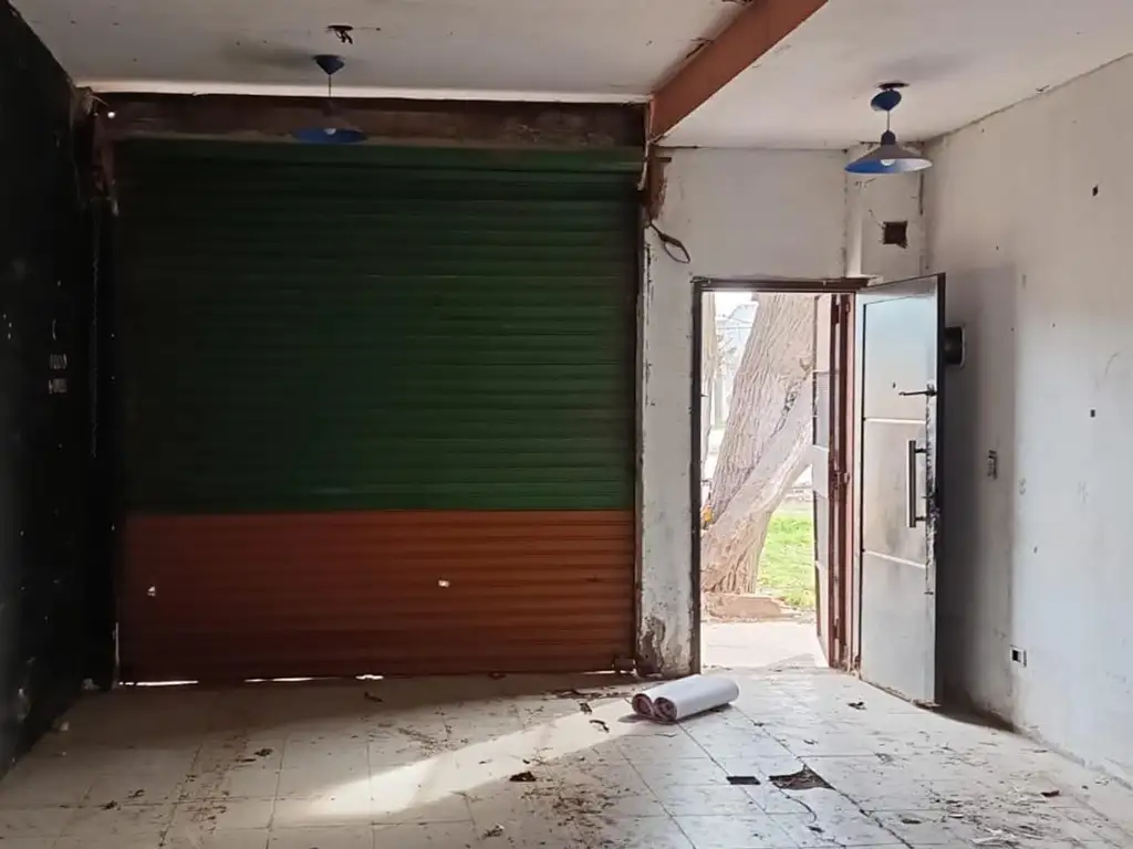 Foto de Local en muy buena ubicación, imagen 1