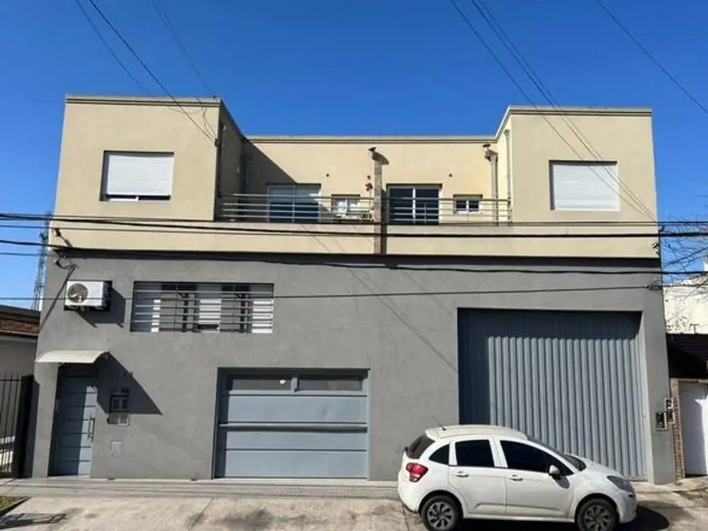Foto de Amplio monoambiente sin expensas, en Castelar., imagen 5