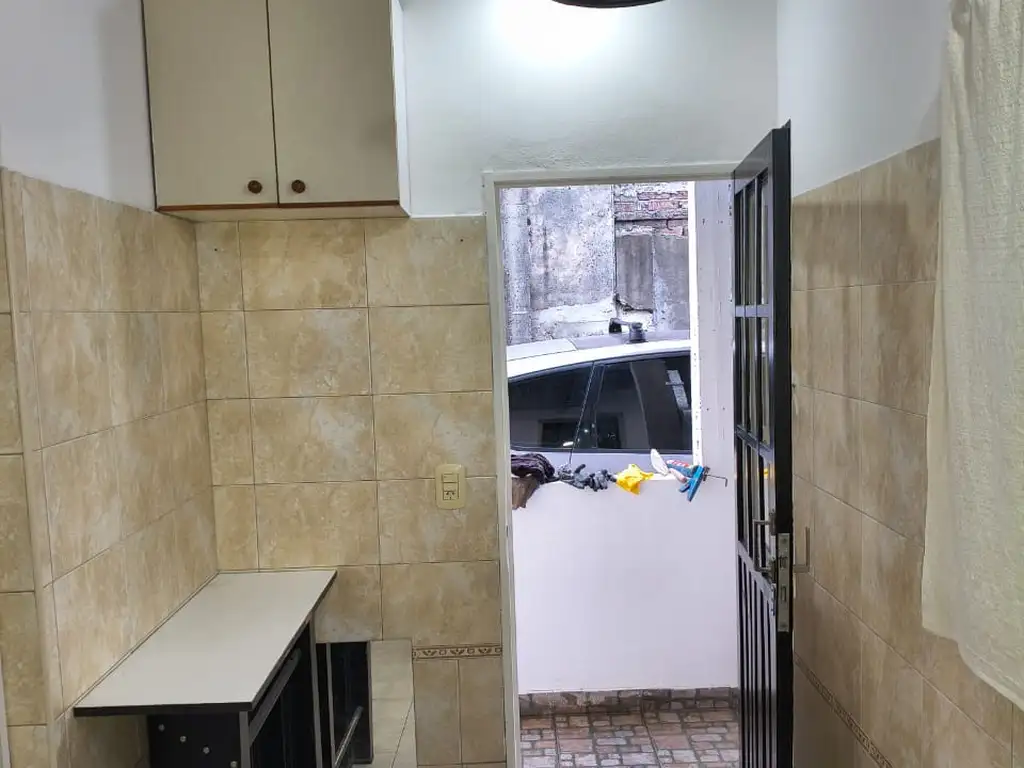 Foto de CASA 2 AMBIENTES EN ALQUILER VILLA BALLESTER, imagen 2