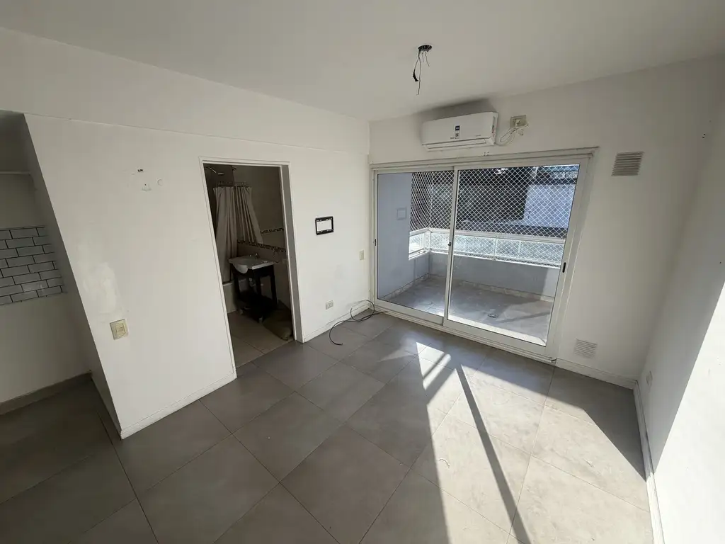 Foto de MONOAMBIENTE DIVISIBLE CON BALCÓN TERRAZA, imagen 2