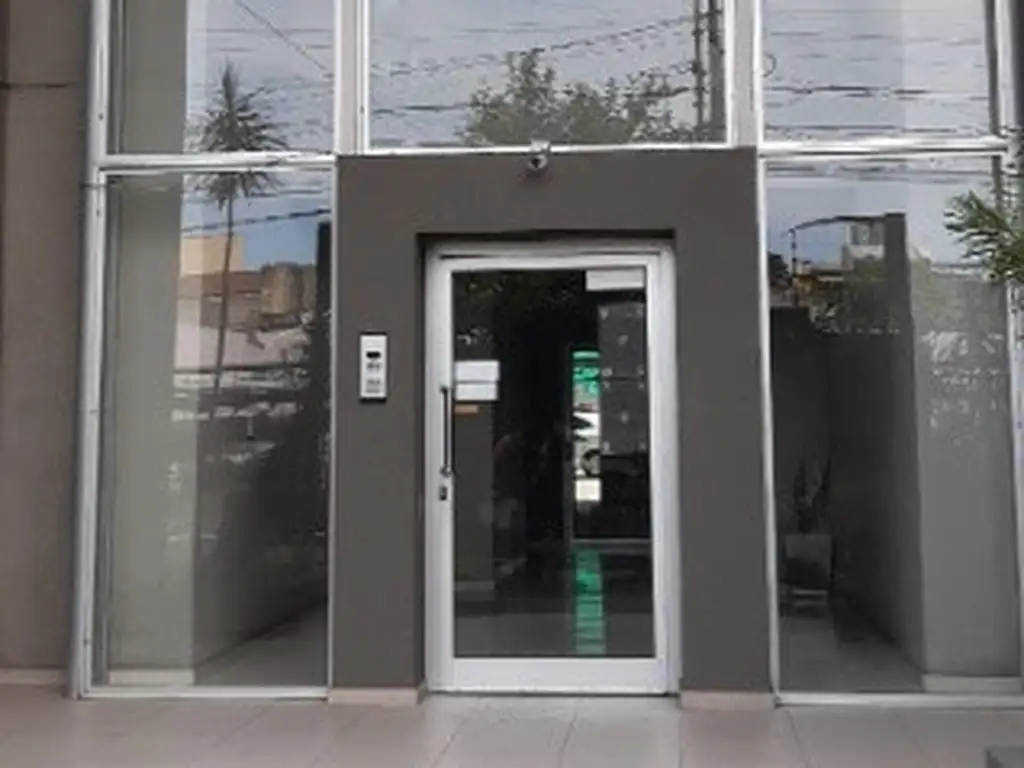 Foto de DEPARTAMENTO MONOAMBIENTE APTO PROFESIONAL EN ALQUILER - MORON CENTRO, imagen 2