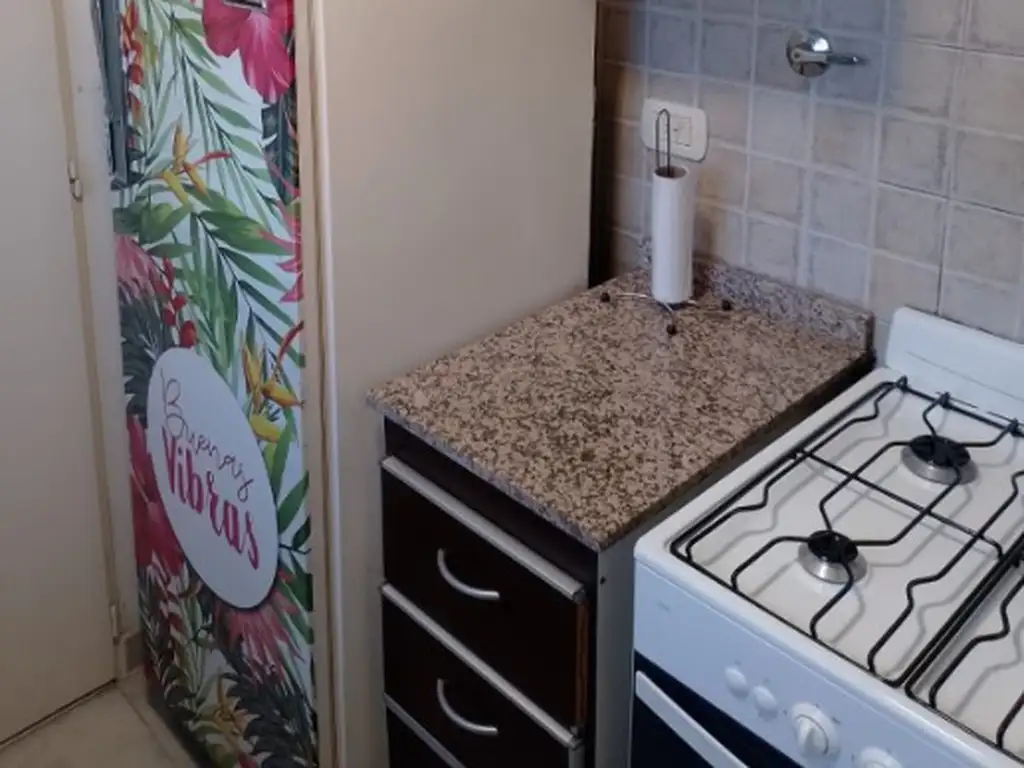 Foto de DEPARTAMENTO MONOAMBIENTE APTO PROFESIONAL EN ALQUILER - MORON CENTRO, imagen 3