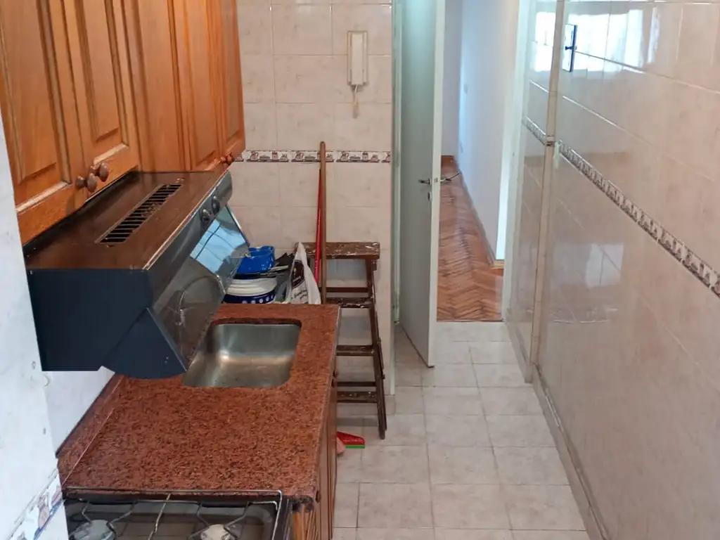 Foto de DEPARTAMENTO DE 3 AMBIENTES // MUY LUMINOSO // MUY BUENA UBICACION//, imagen 5