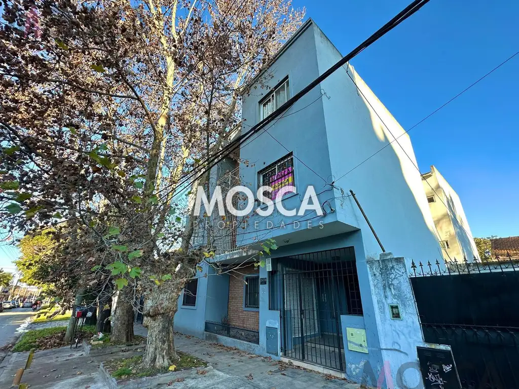 Foto de Monoambiente en alquiler Moreno centro, imagen 3