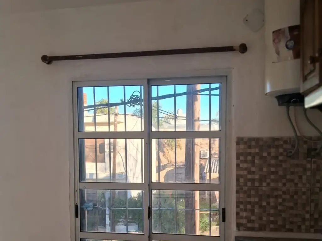Foto de Alquiler | Departamento | 1 Dormitorio | Capitán Bermúdez | Barrio, imagen 3