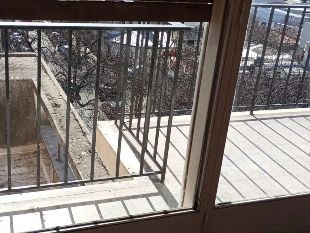 Foto de Alquiler: Tres Dormitorios externo Balcón, imagen 3