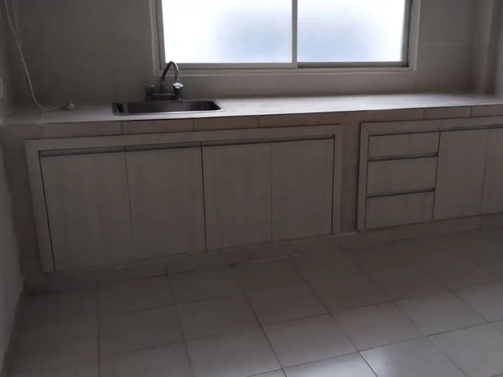 Foto de Alquiler de Depto MONOAMBIENTE en Caseros, Tres de Febrero, imagen 4
