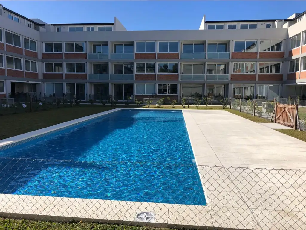 Foto de Estupendo 2 Ambientes Alquiler Anual sín Muebles Villa Los Remeros!, imagen 4