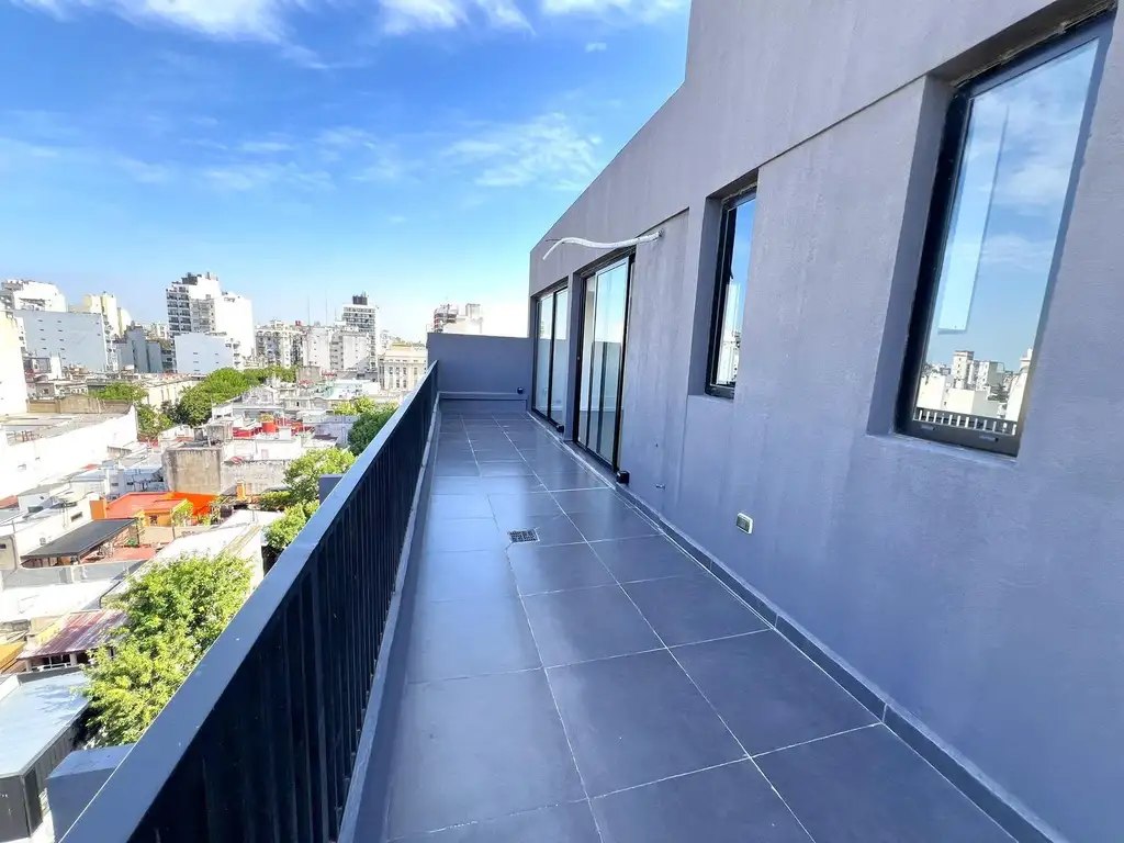 Foto de DEPARTAMENTO DE DOS AMBIENTES CON BALCON, imagen 2