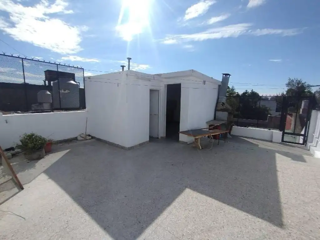 Foto de ALQUILER TIPO CASA.BLAS PARERA 1762.QUILMES O. 3 AMB C/PATIO, imagen 4