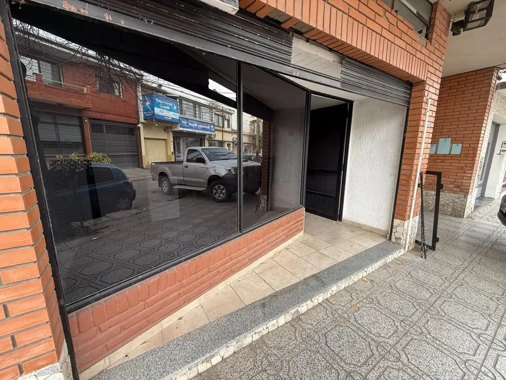 Foto de Oficina en alquiler - Centro de Zarate, imagen 3