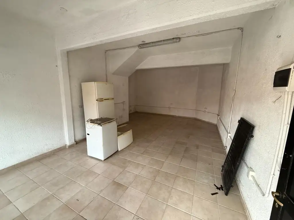 Foto de Oficina en alquiler - Centro de Zarate, imagen 4