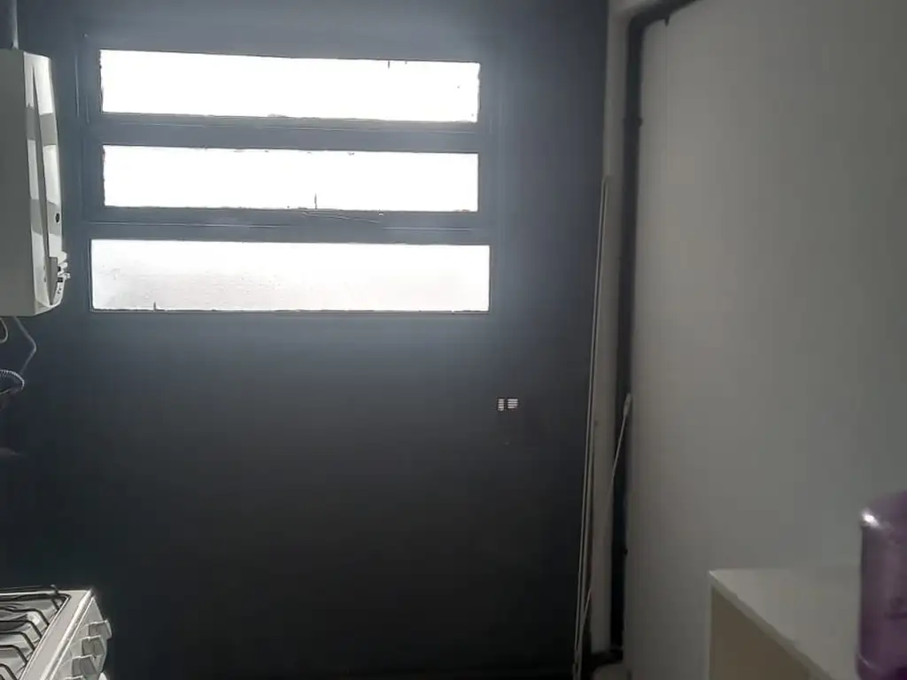Foto de ALQUILER MONOAMBIENTE con cocina separada zona Registro de la, imagen 5