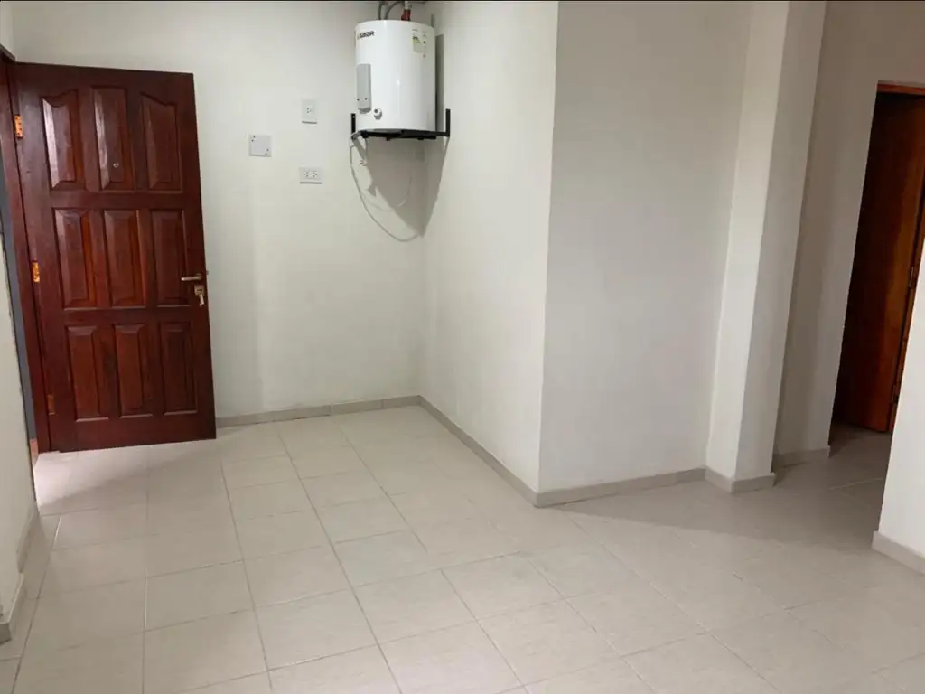 Foto de DEPARTAMENTO 2 AMBIENTES - VILLA ALTA, RESISTENCIA, imagen 2