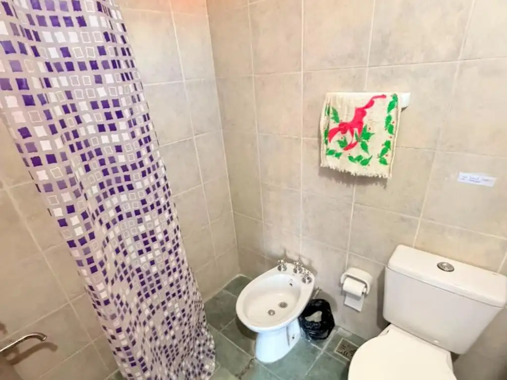 Foto de DEPARTAMENTO DE 2 AMBIENTES EN PLANTA ALTA, imagen 5