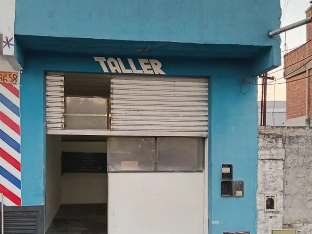 Foto de Local - Alquiler - Argentina, San Vicente - AV JUAN DOMINGO PERON 3656, imagen 1