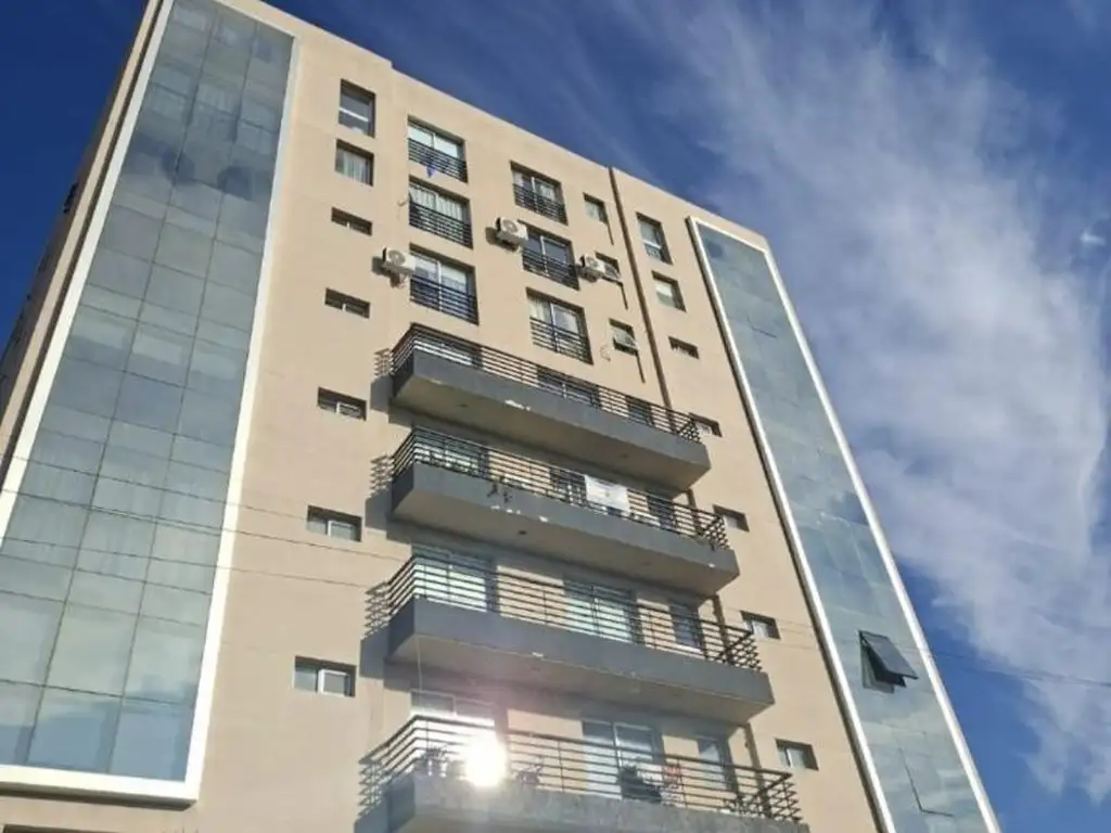 Foto de HERMOSO DPTO. 2 AMB. ZONA ITUZAINGÓ CENTRO, imagen 1