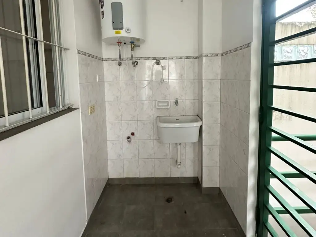 Foto de DEPARTAMENTO 2 AMBIENTES - CORRIENTES, imagen 1