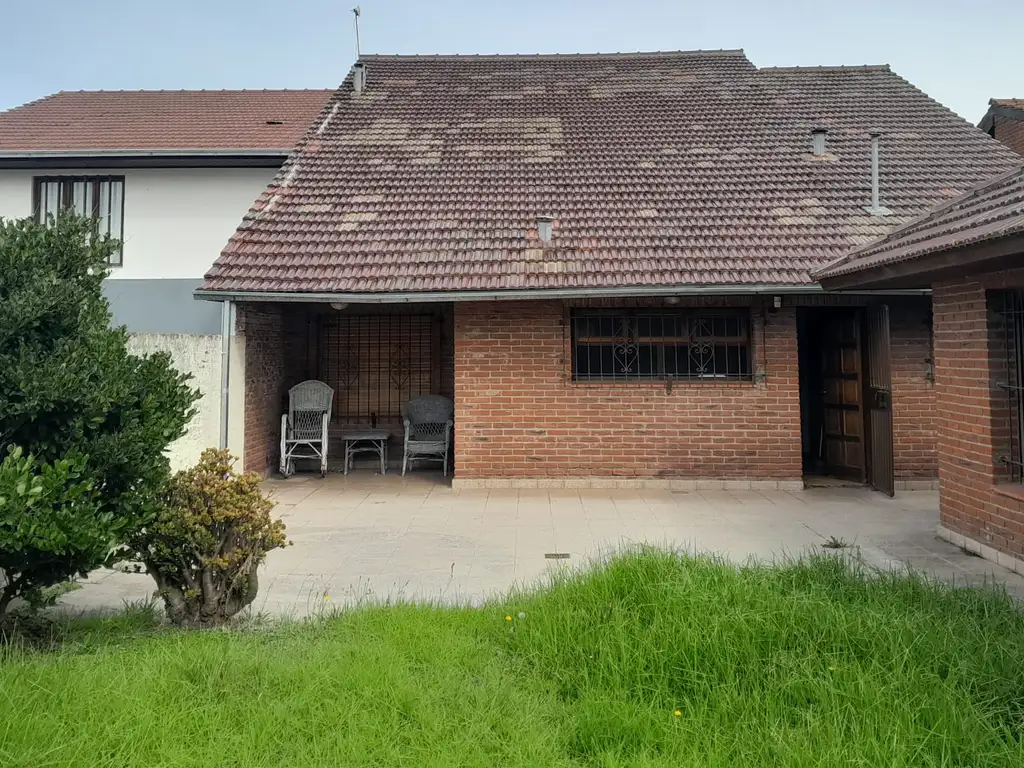 Foto de CHALET EXCELENTE UBICACION Y ENTORNO, imagen 2