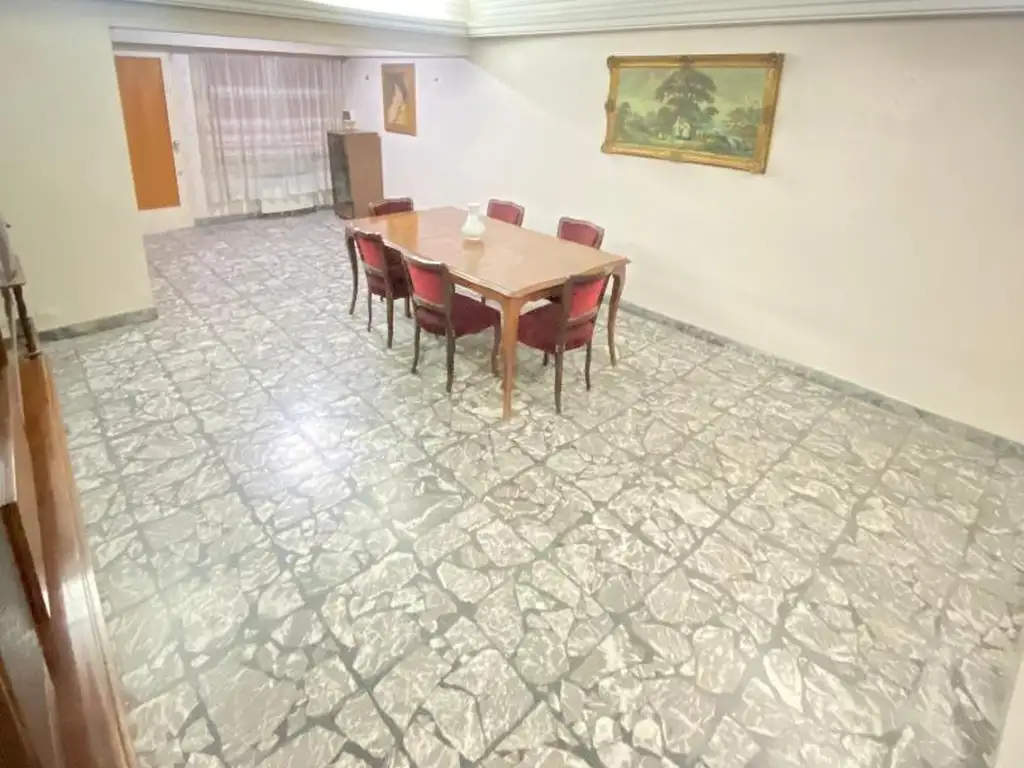 Foto de CASA EN VENTA - TERRENO PROPIO / 2 PLANTAS 7 AMBIENTES., imagen 2