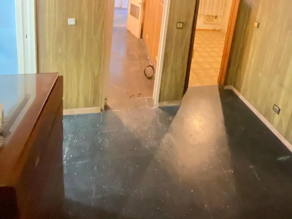 Foto de CASA EN VENTA - TERRENO PROPIO / 2 PLANTAS 7 AMBIENTES., imagen 5