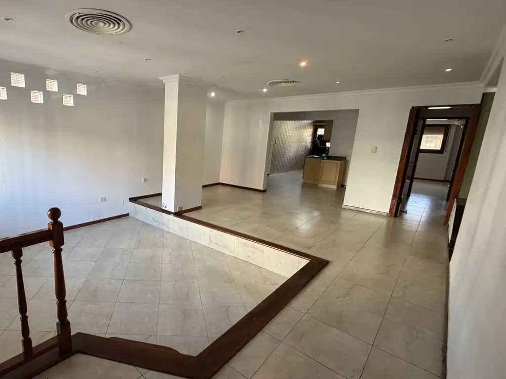 Foto de Alquiler casa 4 ambientes, imagen 1
