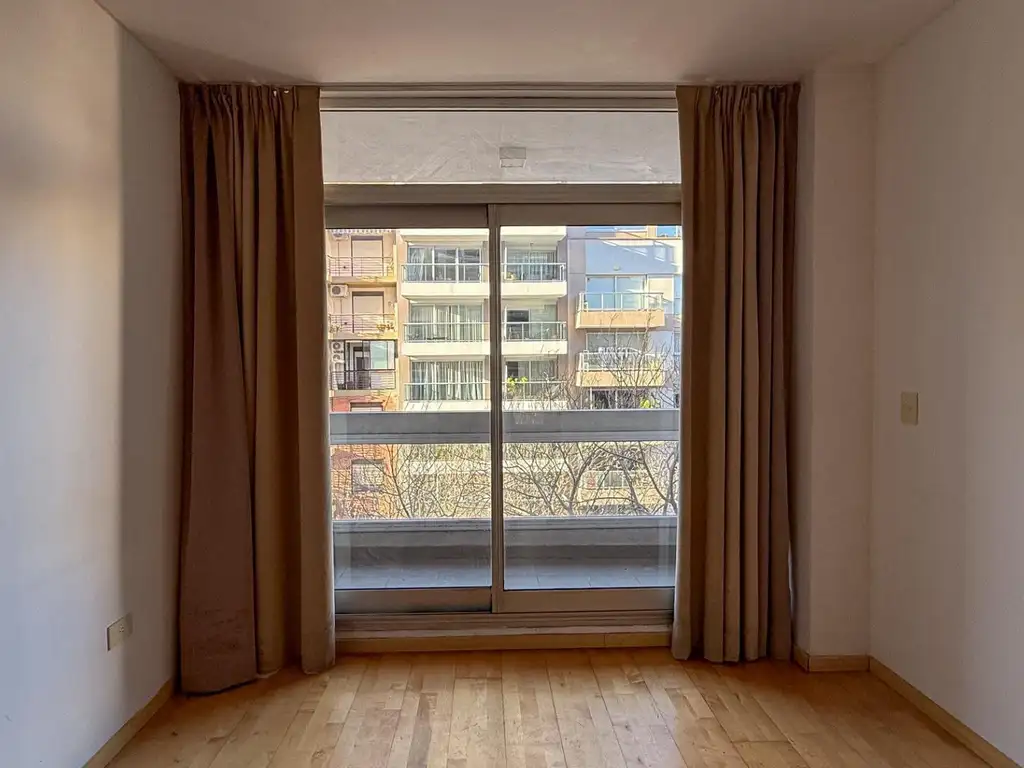 Foto de Excelente monoambiente dividido c/ amenities, imagen 2